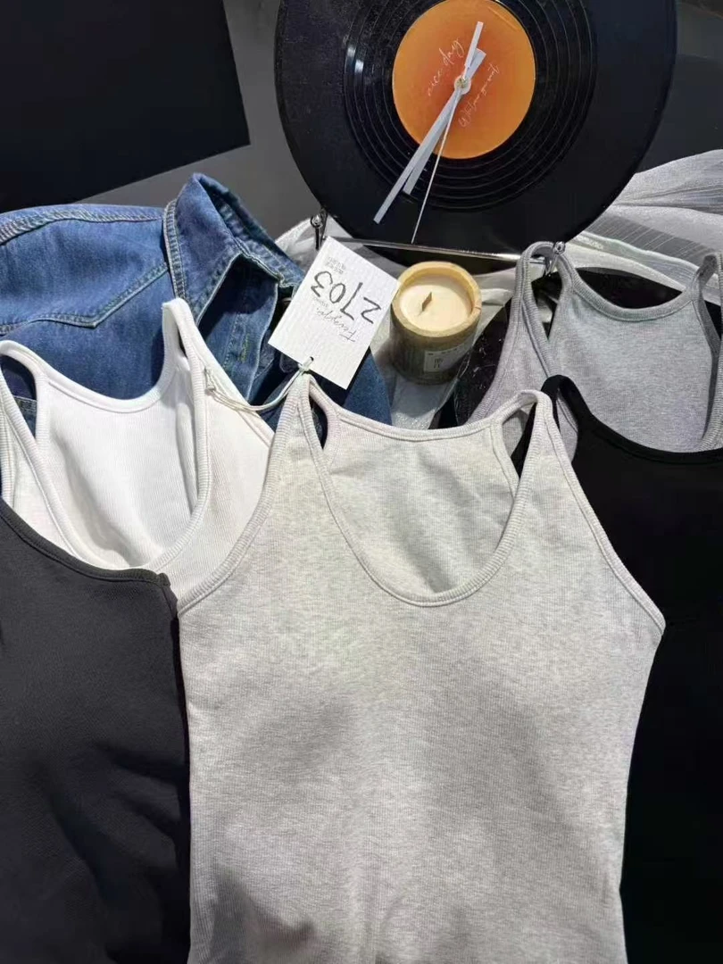 integrated i shaped vest