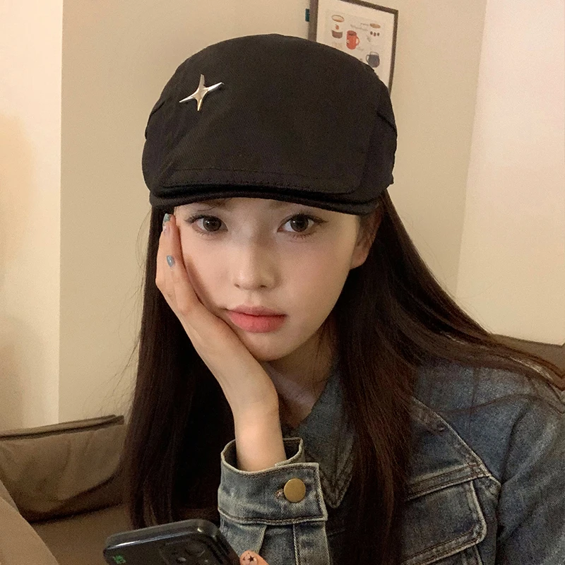 our pointed star forward hat