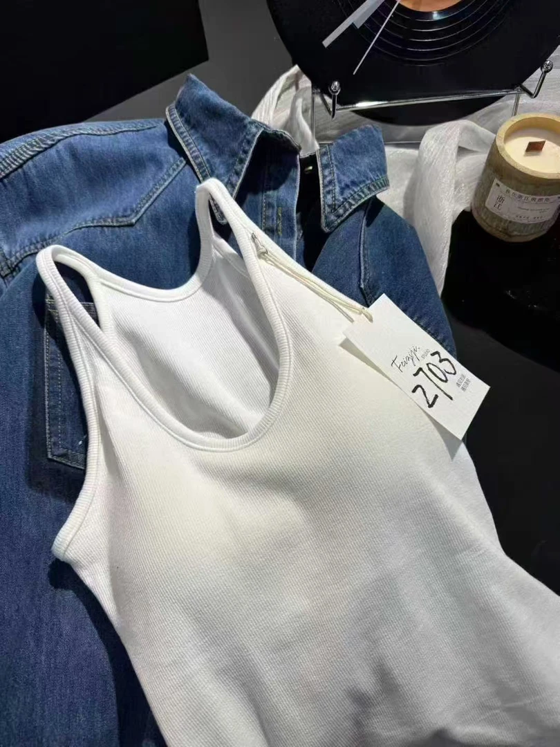 integrated i shaped vest